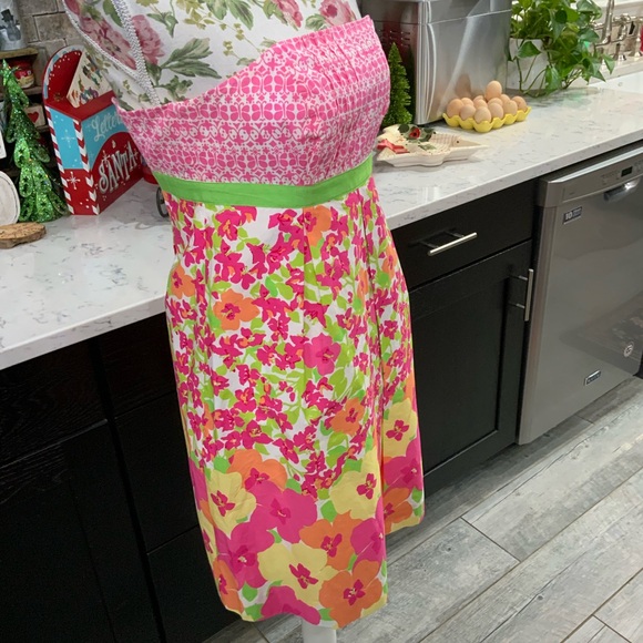 Lilly Pulitzer Betsey Dress Pink Falling For You Floral Strapless Preppy Size 2 - Picture 5 of 15